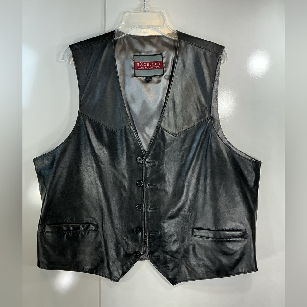 Excelled Men's Classic Black Leather Vest A0380